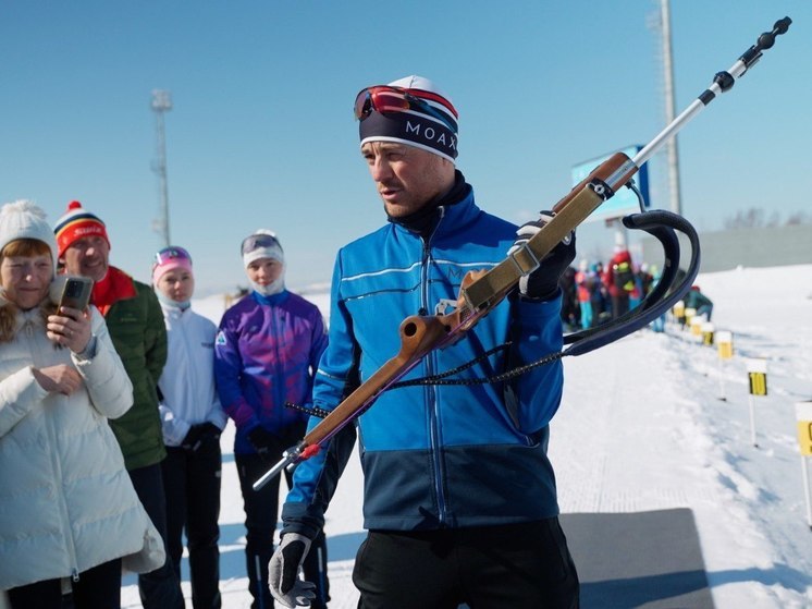 Олимпийские чемпионы поделились секретами успеха с сахалинскими лыжниками