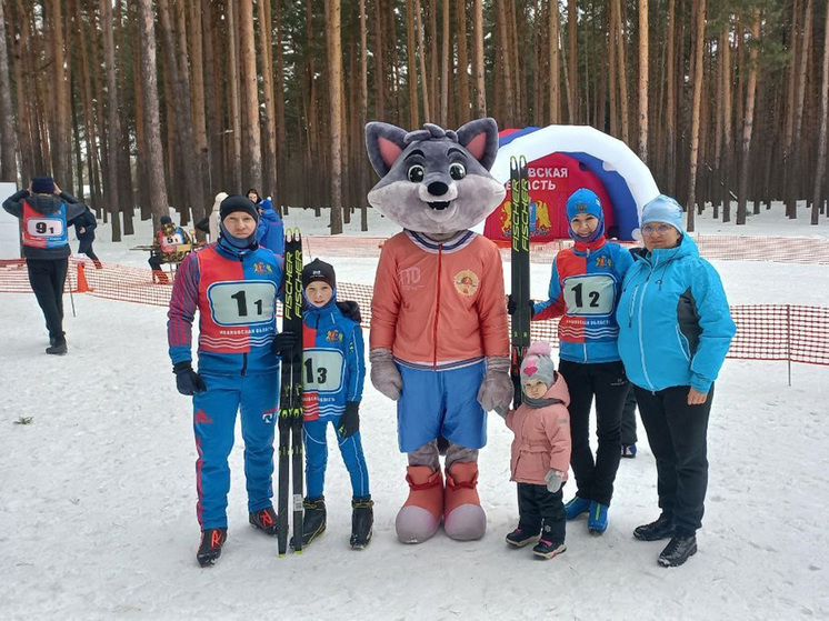 Сотрудник УФССП вместе супругой завоевали серебро в семейной эстафете Ивановской области