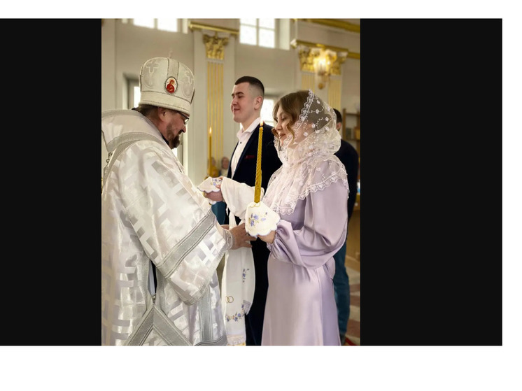 В Богоявленском соборе Костромского Кремля прошло первое после его освящения венчание