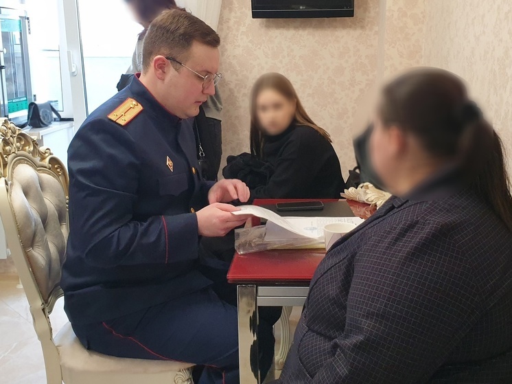 За мошенничество под домашний арест в Брянске отправили пристава