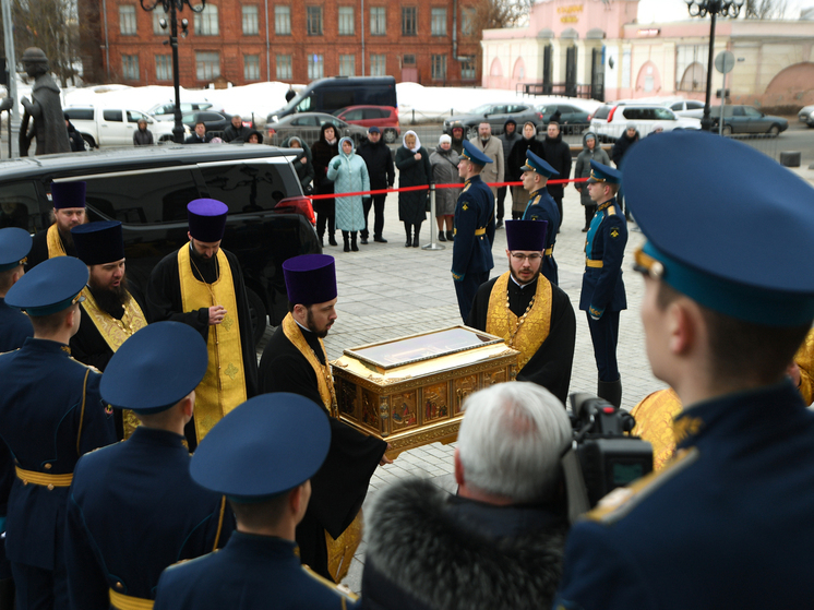 Православные жители Тверской области могут приложиться к мощам Николая Чудотворца