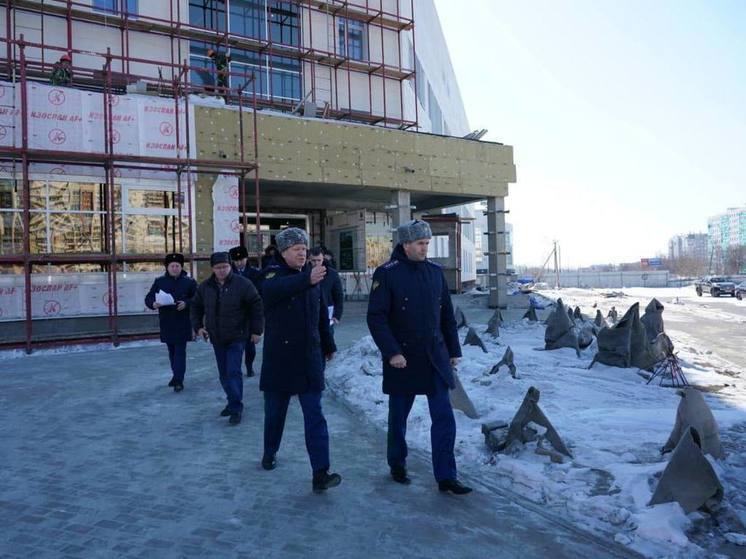 Замгенпрокурора посетил стройки в Комсомольске-на-Амуре