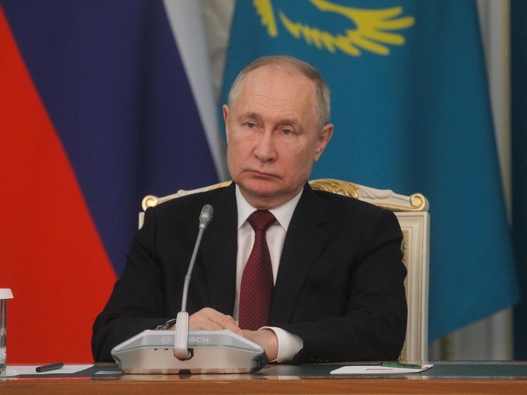 ФОМ: 83% россиян хорошо оценили работу Путина