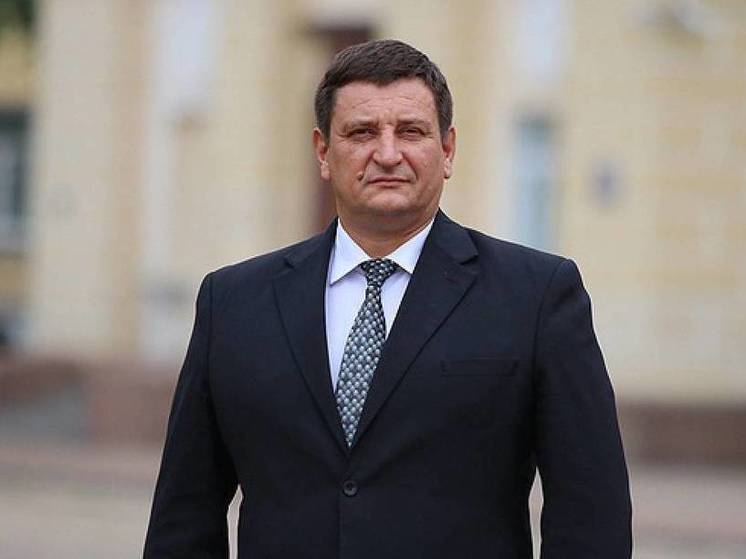 Игорь Ляхов поздравил женщин с Международным женским днем