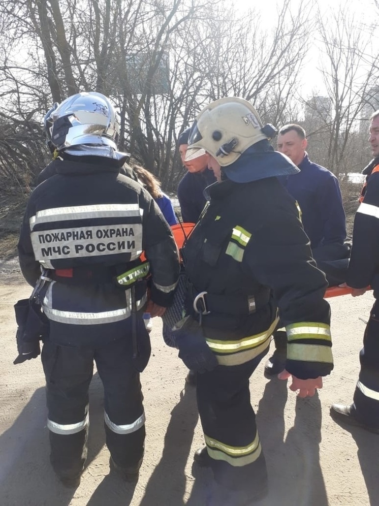 В Курске при падении с Ламоновского моста спасли мужчину