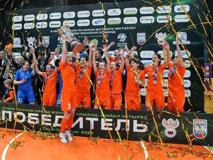 Петербургская команда «Кристалл» завоевала Кубок России по женскому мини-футболу