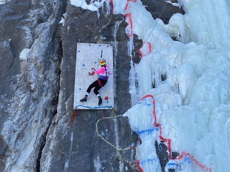 На кубок по альпинизму в Киров съехались спортсмены из России
