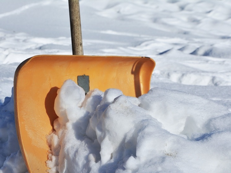 В Якутске снежный полигон продолжает круглосуточную работу