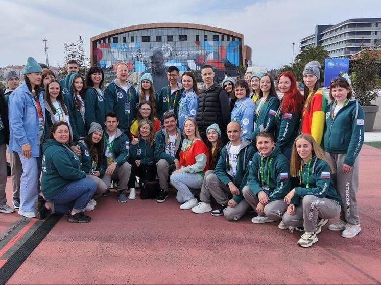Алтайская делегация поучаствовала в международном фестивале молодежи