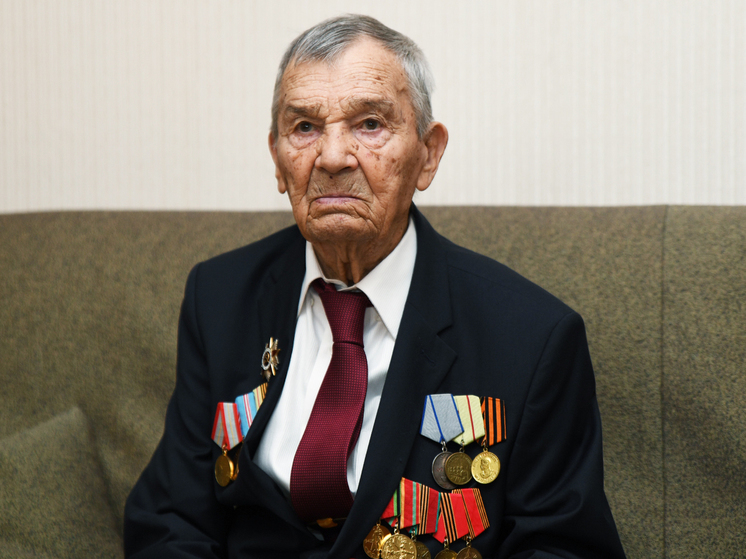 В Твери 103 года исполнилось ветерану Великой Отечественной войны Арсению Сухопарову