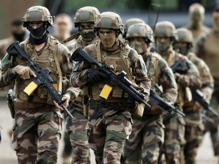 Париж извлекает военные уроки из конфликта на Украине