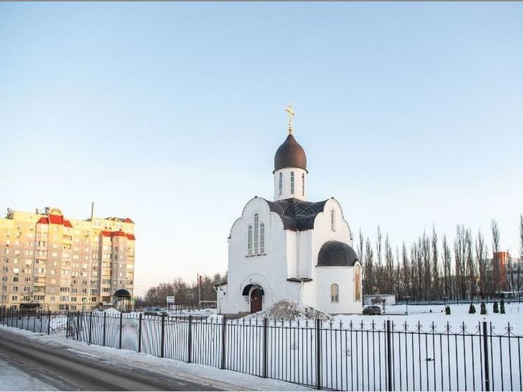 В Орле отметил престольный праздник храм святой блаженной Матроны Московской