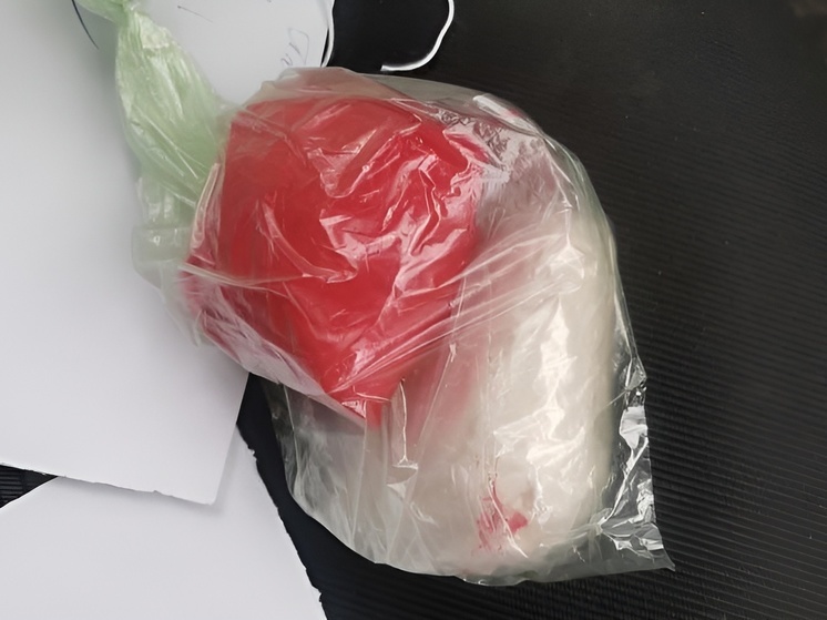 В Архангельске полицейские задержали подозреваемых в наркопреступлении