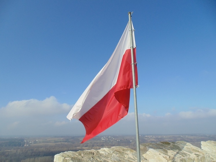 Пограничники Польши заметили на границе с Белоруссией воздушный шар с контрабандой