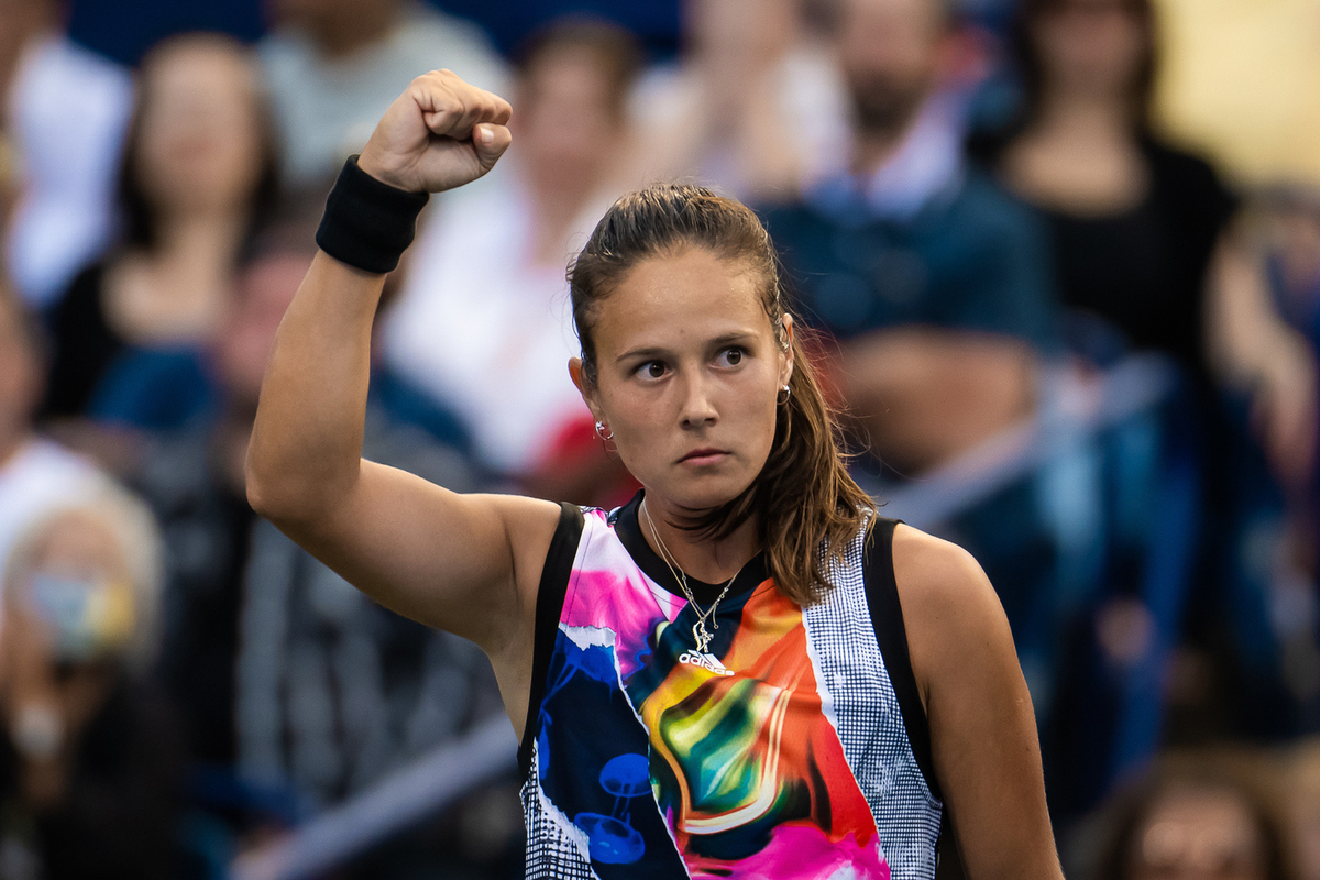 Russian Kasatkina defeated the French and reached the third round of the tournament in Indian Wells