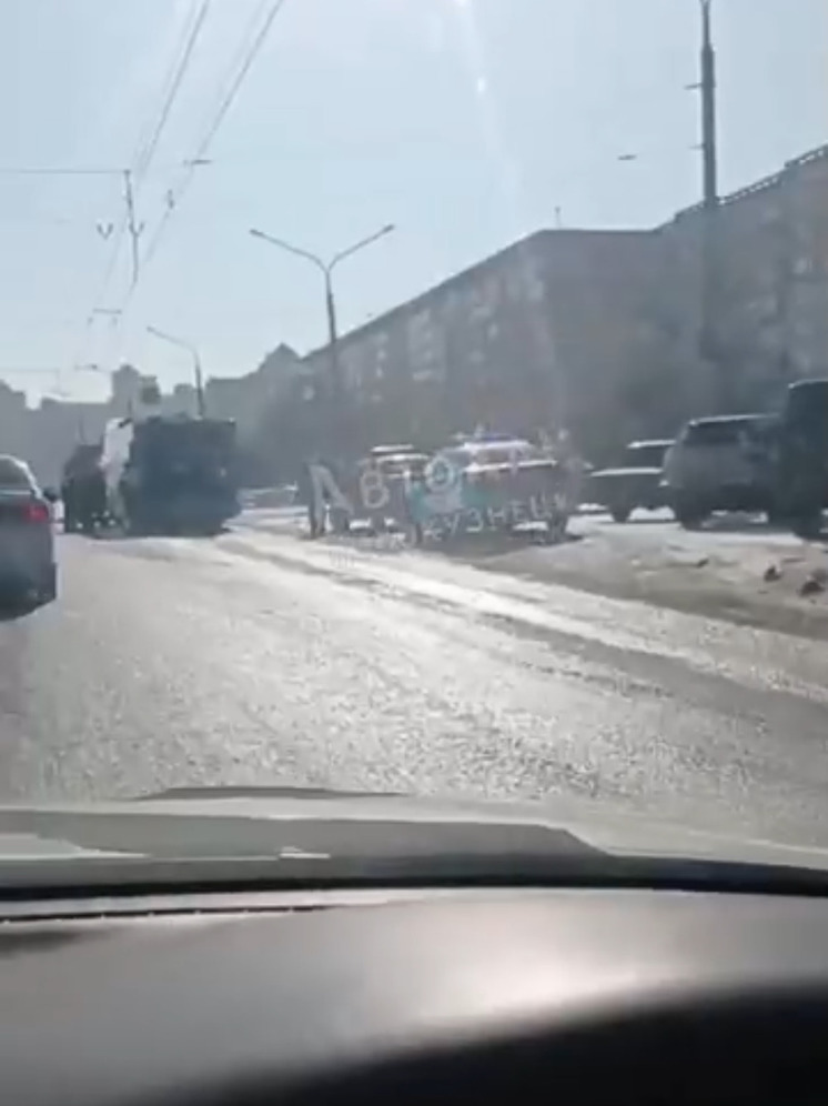 Автобус вспыхнул в Новокузнецке