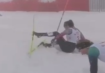 Две юные спортсменки-лыжницы из Ярославля получили травмы во время массового падения на молодежной спартакиаде в Сочи