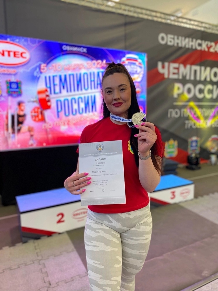 Спортсменка из Карелии завоевала серебро на соревнованиях по пауэрлифтингу
