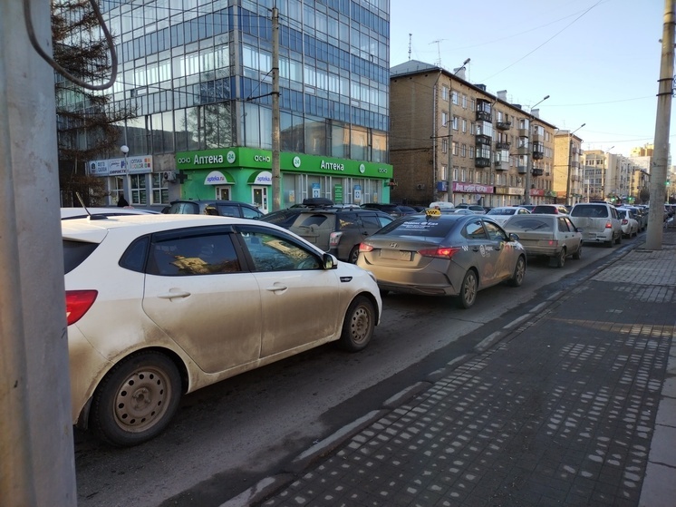 ГИБДД призывает красноярских водителей очищать номера автомобилей