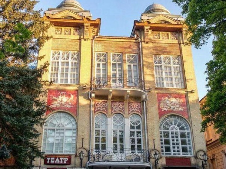 Пятигорский театр оперетты отмечает 85-летие