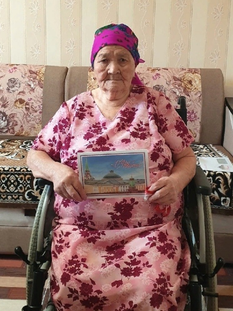 Жительница Калмыкии отмечает 95-летний юбилей