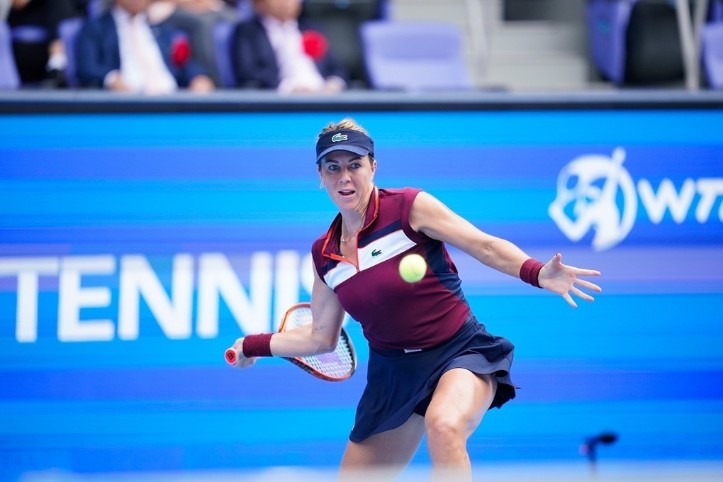 Павлюченкова пробилась в четвёртый круг турнира в Индиан-Уэллсе