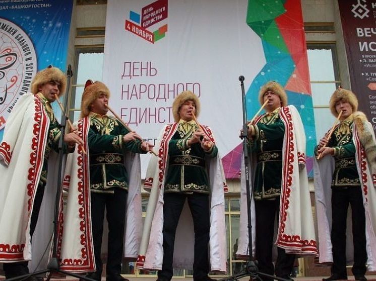 В Башкирии создали государственный ансамбль кураистов