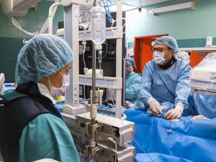 В Краснодарском крае впервые провели операцию по замене сердечного клапана по современной методике