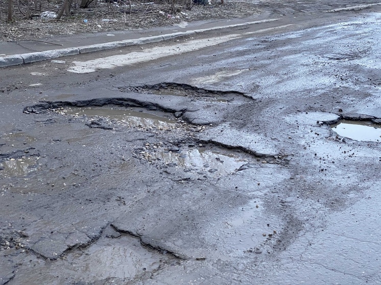 Водители отказываются возить туристов в Касимов из-за разбитой дороги