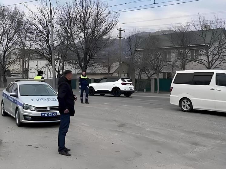 В Новороссийске выявили 23 таксистов без лицензии