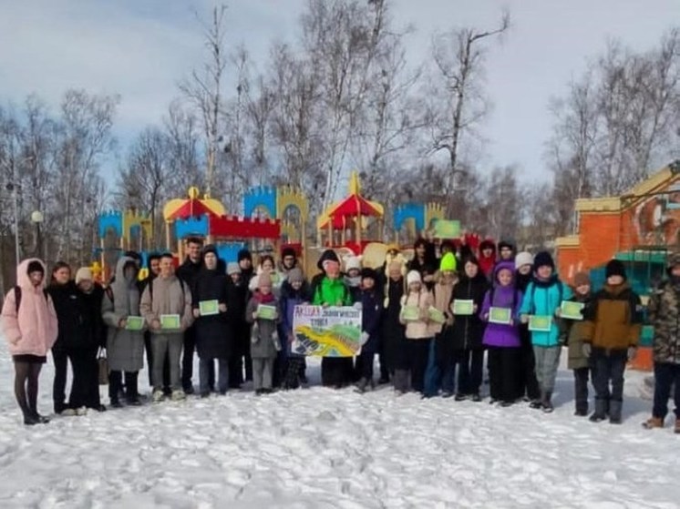 В сквере «Березовая роща» в Хабаровске прошла акция «Экологическая тропа»