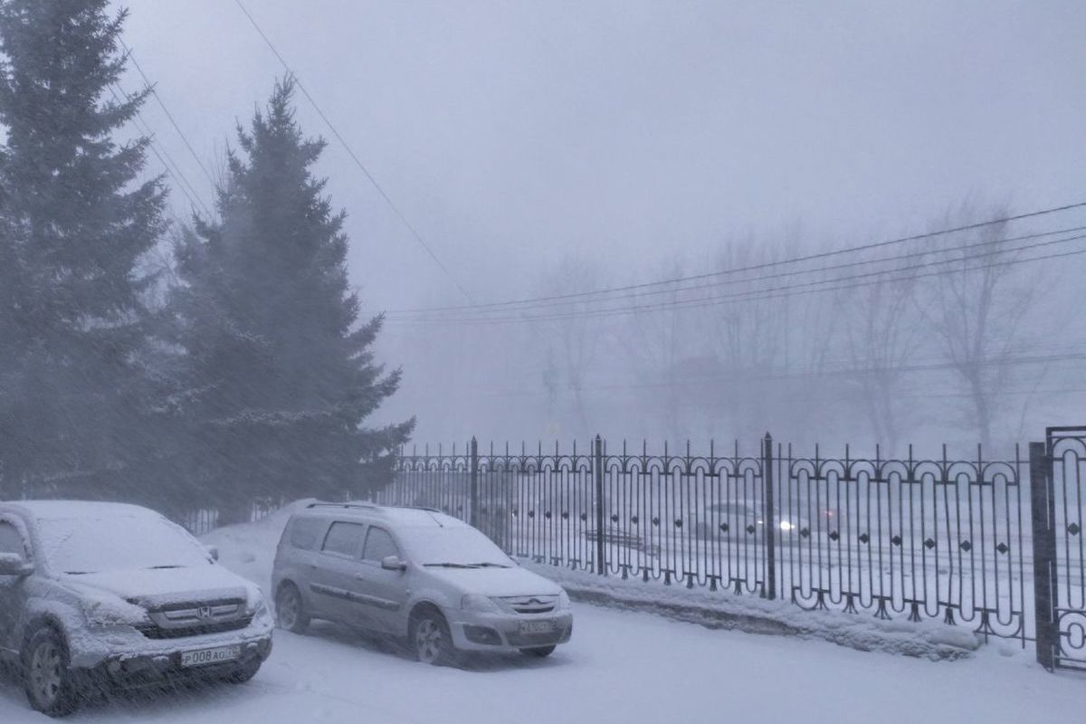 11 марта в Томске бушевала снежная буря с громом и молнией - МК Томск