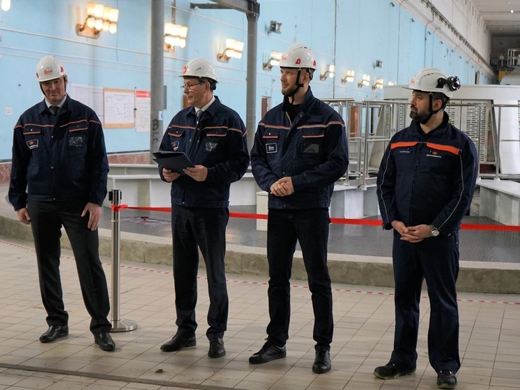 Иркутские городские депутаты участвовали в открытии нового гидроагрегата на Иркутской ГЭС