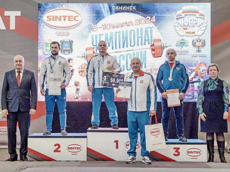 Ямальские пауэрлифтеры завоевали награды на Всероссийских соревнованиях
