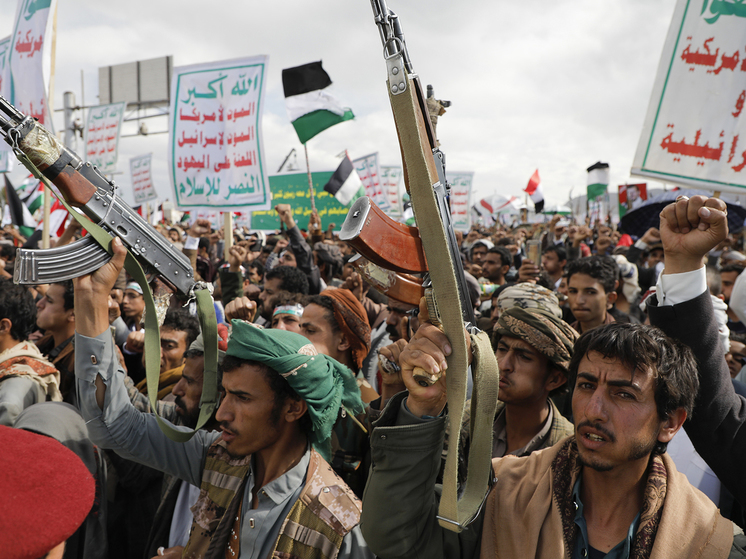 Йеменские хуситы пообещали усилить военные операции