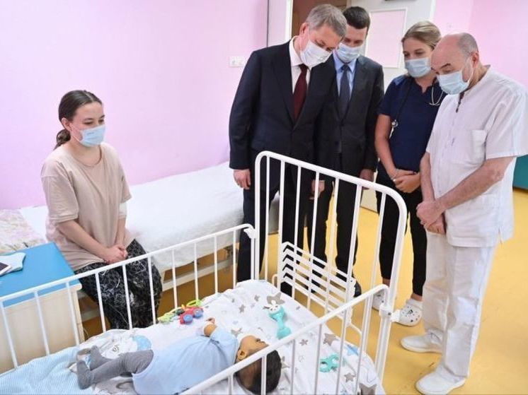 Радий Хабиров посетил в Москве центр трансплантологии и искусственных органов им. Шумакова