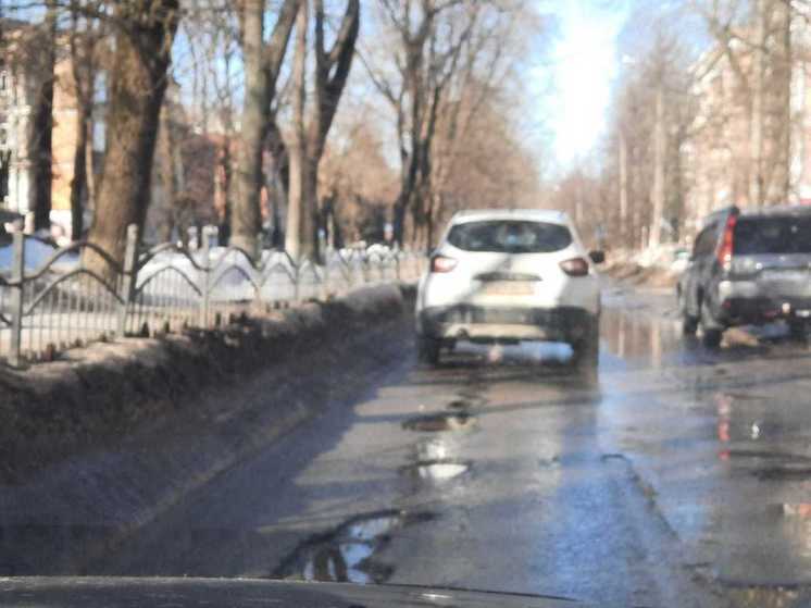 В Калужской области в этом году отремонтируют 160 км дорог