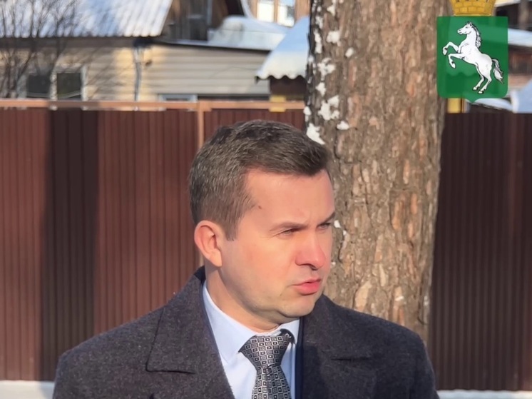 По 2 млн рублей получили районные администрации Томска на вывоз снега с подтопляемых участков