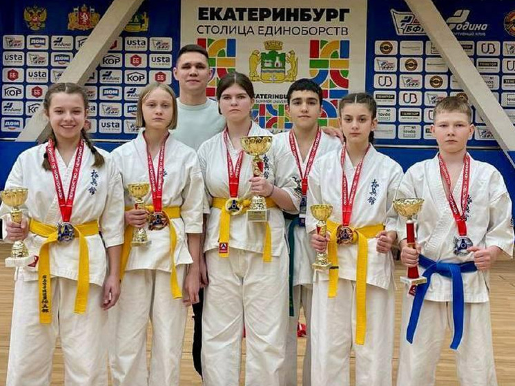 6 медалей завоевали ямальцы на соревнованиях по киокусинкай в Екатеринбурге