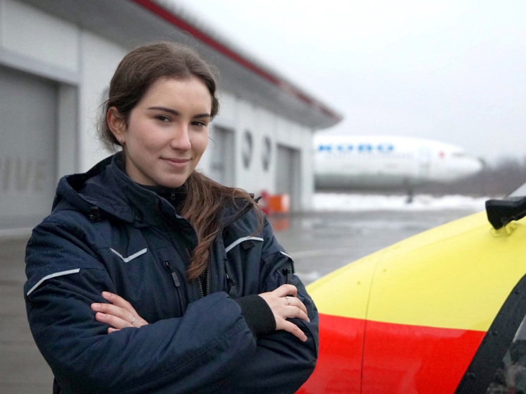 Рожденная летать: как девушка-пилот работает в санавиации Петербурга