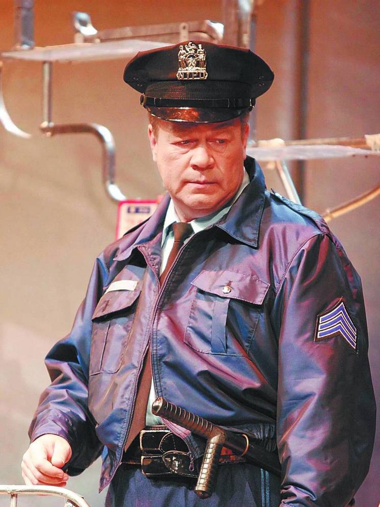 Звезда «Улиц разбитых фонарей» Сергей Селин рассказал о наказании для артистов- предателей