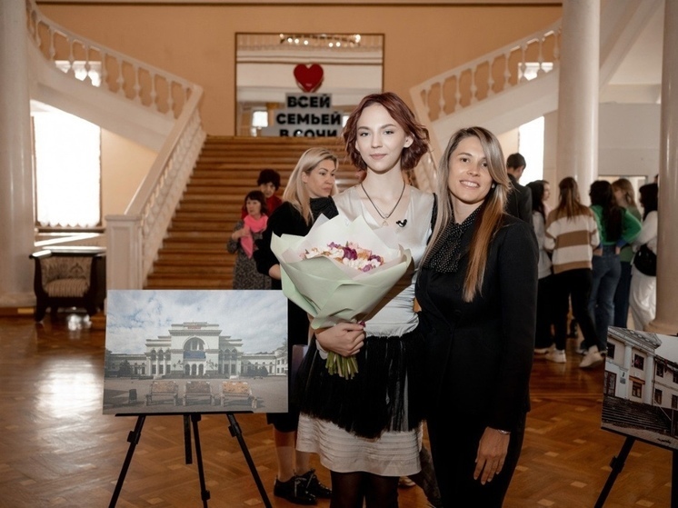 Анна Невзорова оказала помощь подростку из Донецка в организации выставки фотографий в Сочи