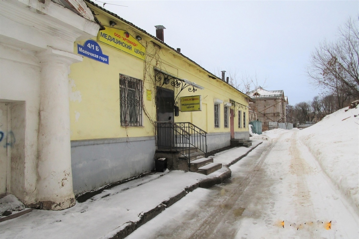 Суд Москвы обязал собственников отремонтировать здание на Молочной горе в Костроме