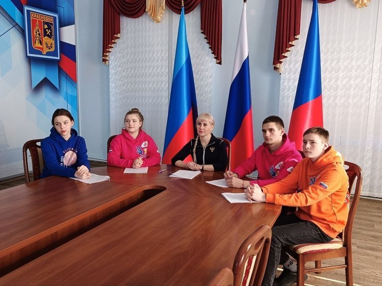 Жители Тюменской области помогут краснодонским школьникам воплотить в жизнь проект «Читающий автобус»