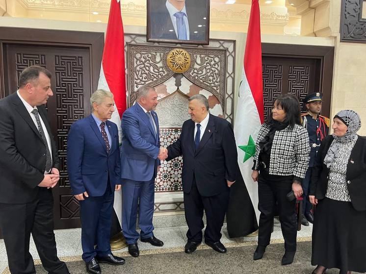 Сенатор от Херсонской области встретился со спикером парламента Сирии