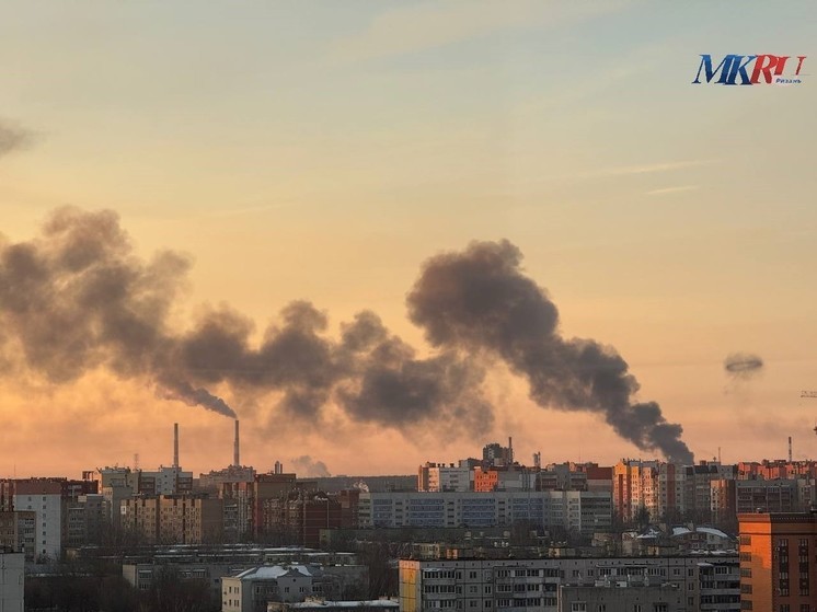 Загрязняющих веществ в воздухе после пожара на нефтезаводе в Рязани не выявлено