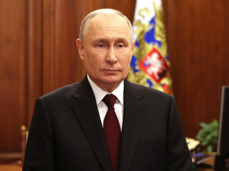 Путин призвал западные элиты понять, что «бал вампиров» заканчивается