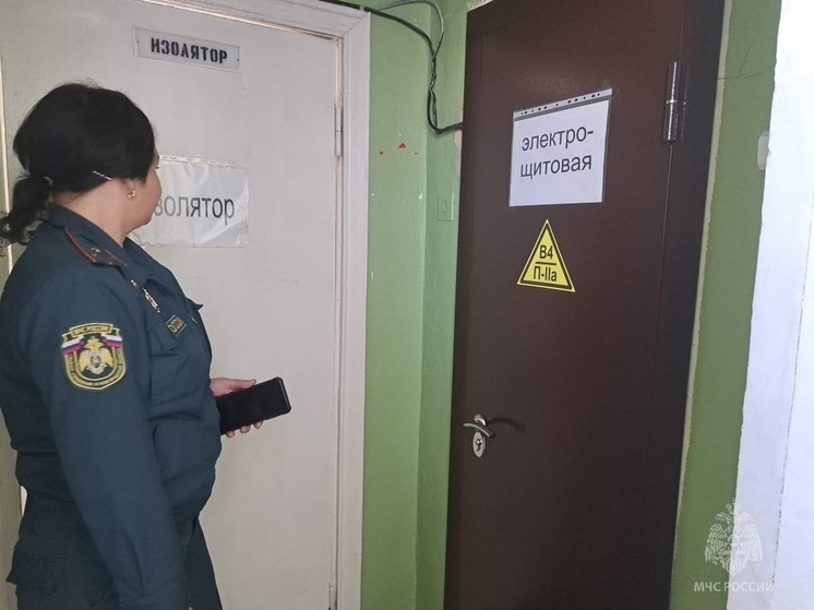 В крестецком доме престарелых «Огонек» прошла проверка МЧС