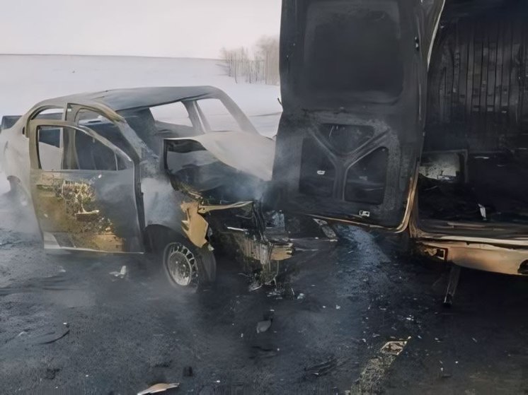 В Тоцком районе столкнулись «ГАЗель» и «Шевроле», обе машины оказались в огне