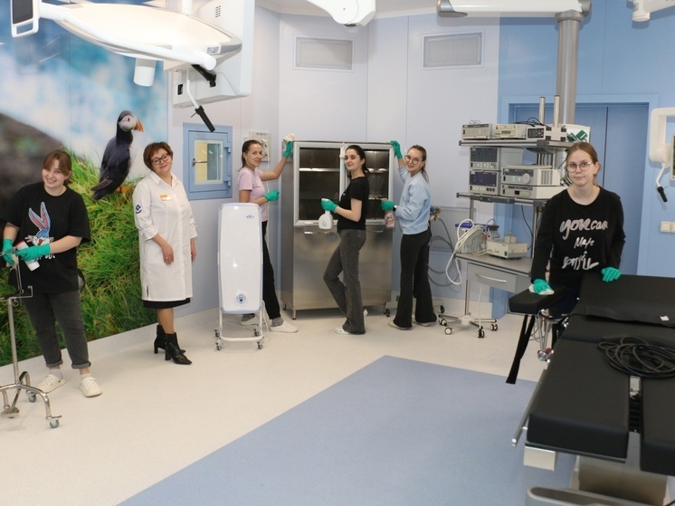 Студенты СГМУ помогают привести в порядок новый корпус областной детской больницы
